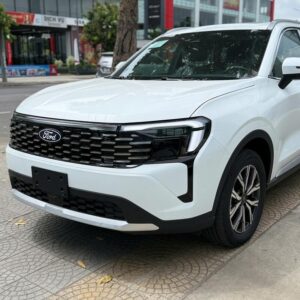 ford territory titanium màu trắng tại đà nẵng